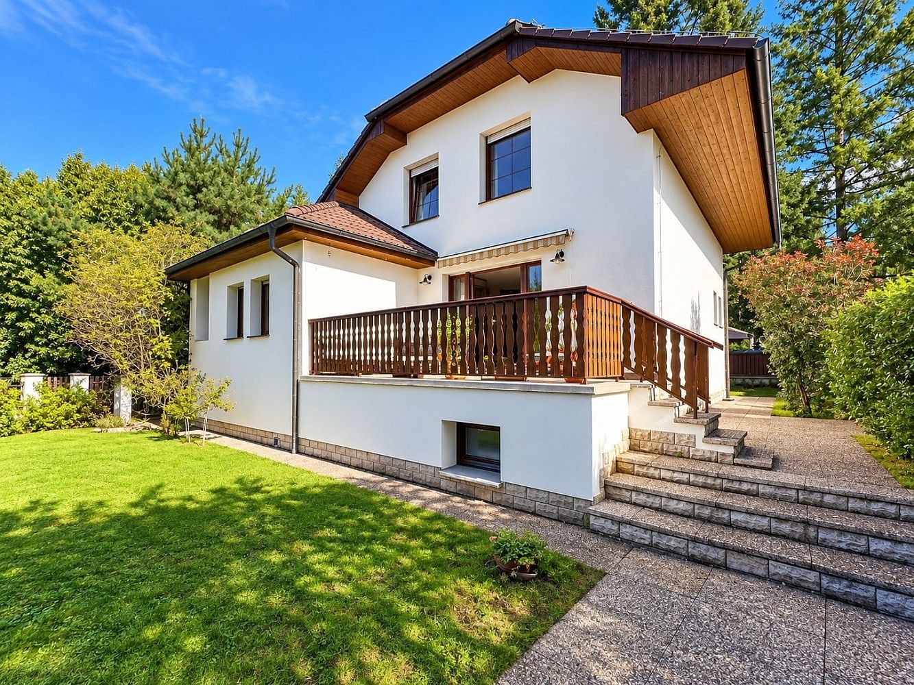 Rodinné domy, Káraný, okres Praha-východ, 180 m² - 1