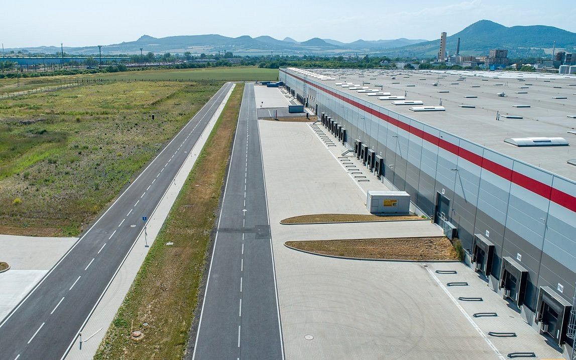 Kancelář · 6 563 m² · Píšťany, okres Litoměřice, Ústecký kraj - 4