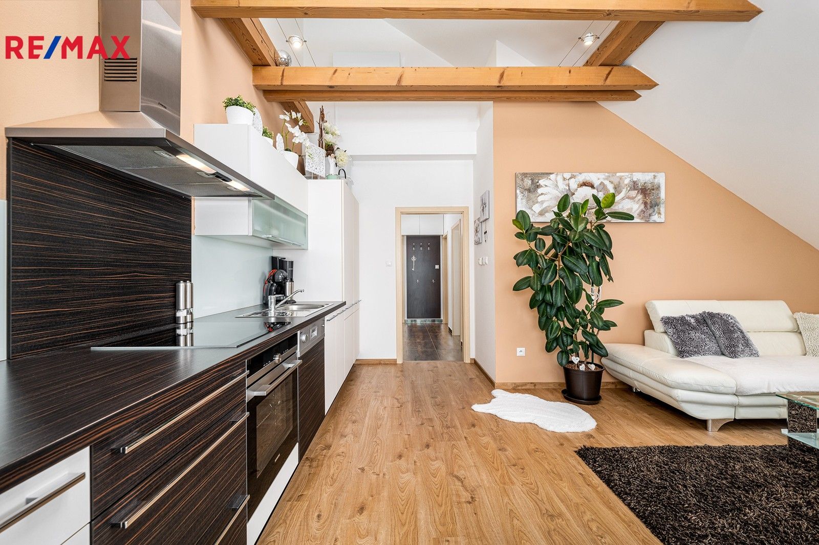 Pronájem byt 3+kk - Dolní, Včelná, 62 m²