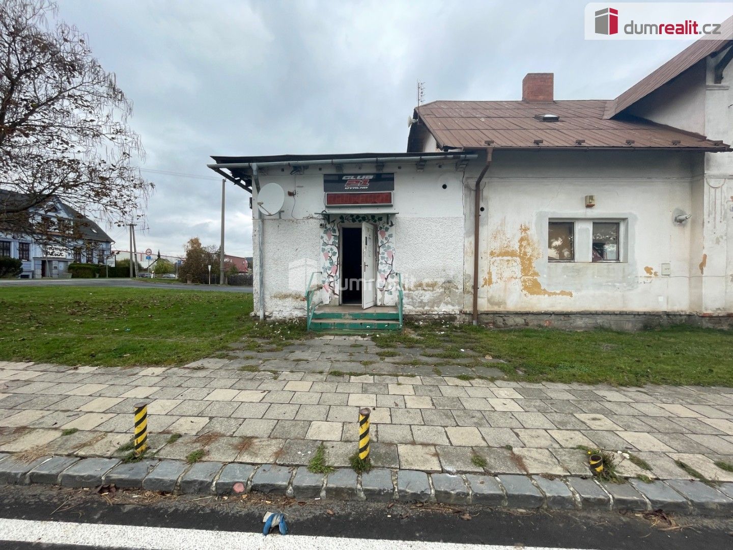 Prodej komerční - Úvalno, 104 m²