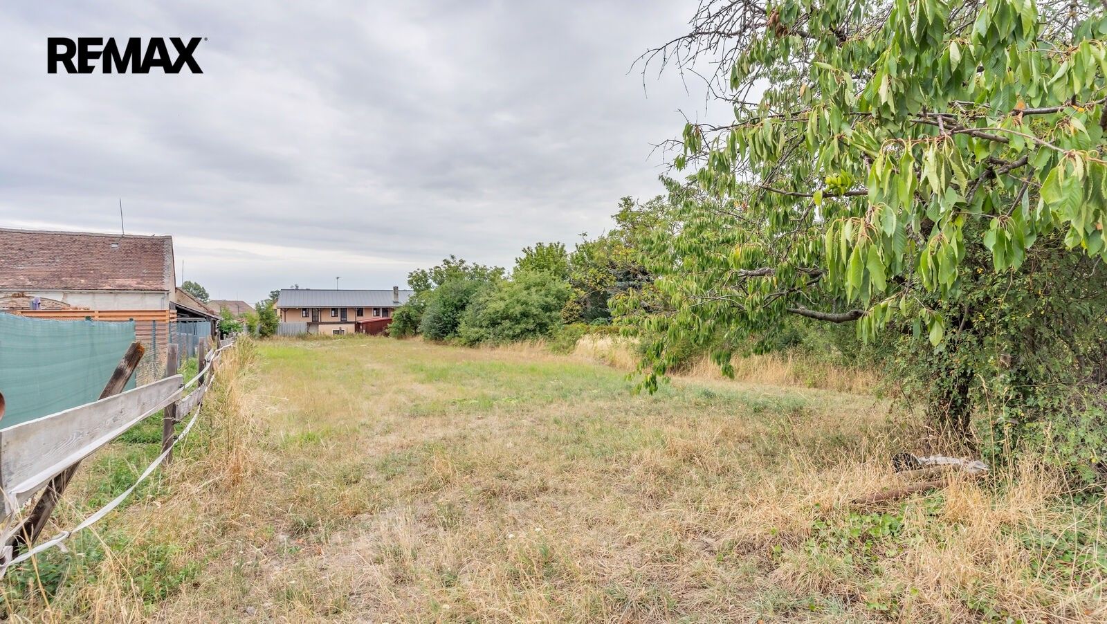 Prodej pozemek pro bydlení - Dolní Lažany, 1 472 m² - 5