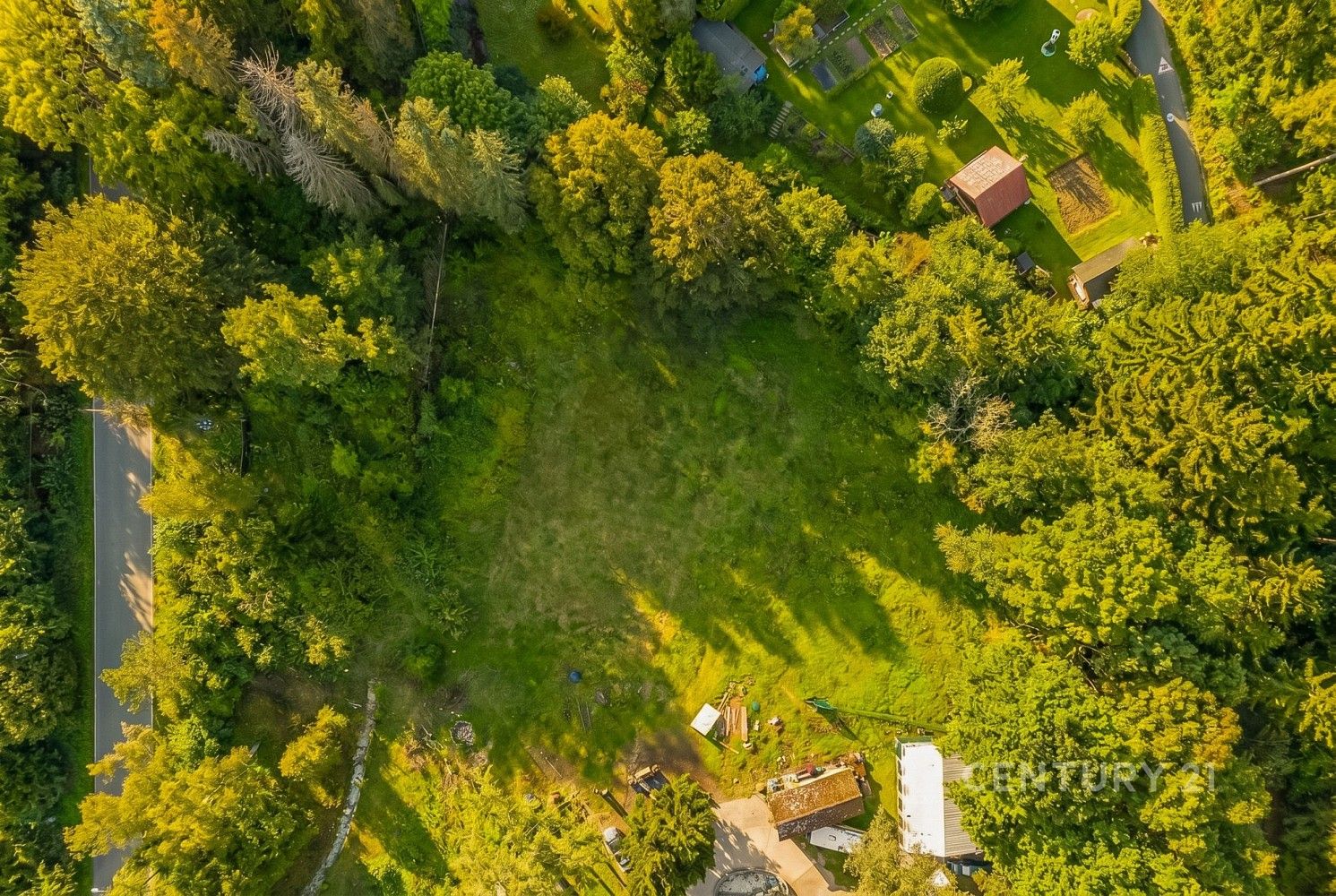 Pozemek pro bydlení, 2 000 m²
