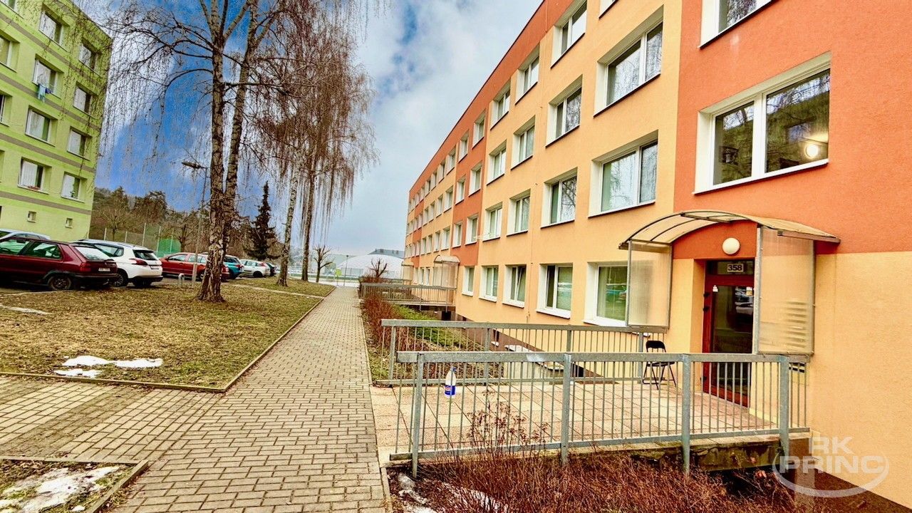 3+kk, Nad Stadionem, Králův Dvůr, 72 m²