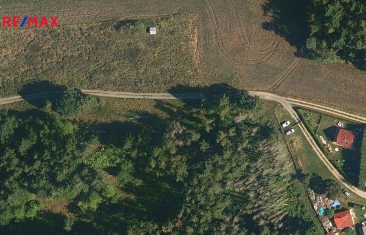 Zahrady, Písek, 353 m²