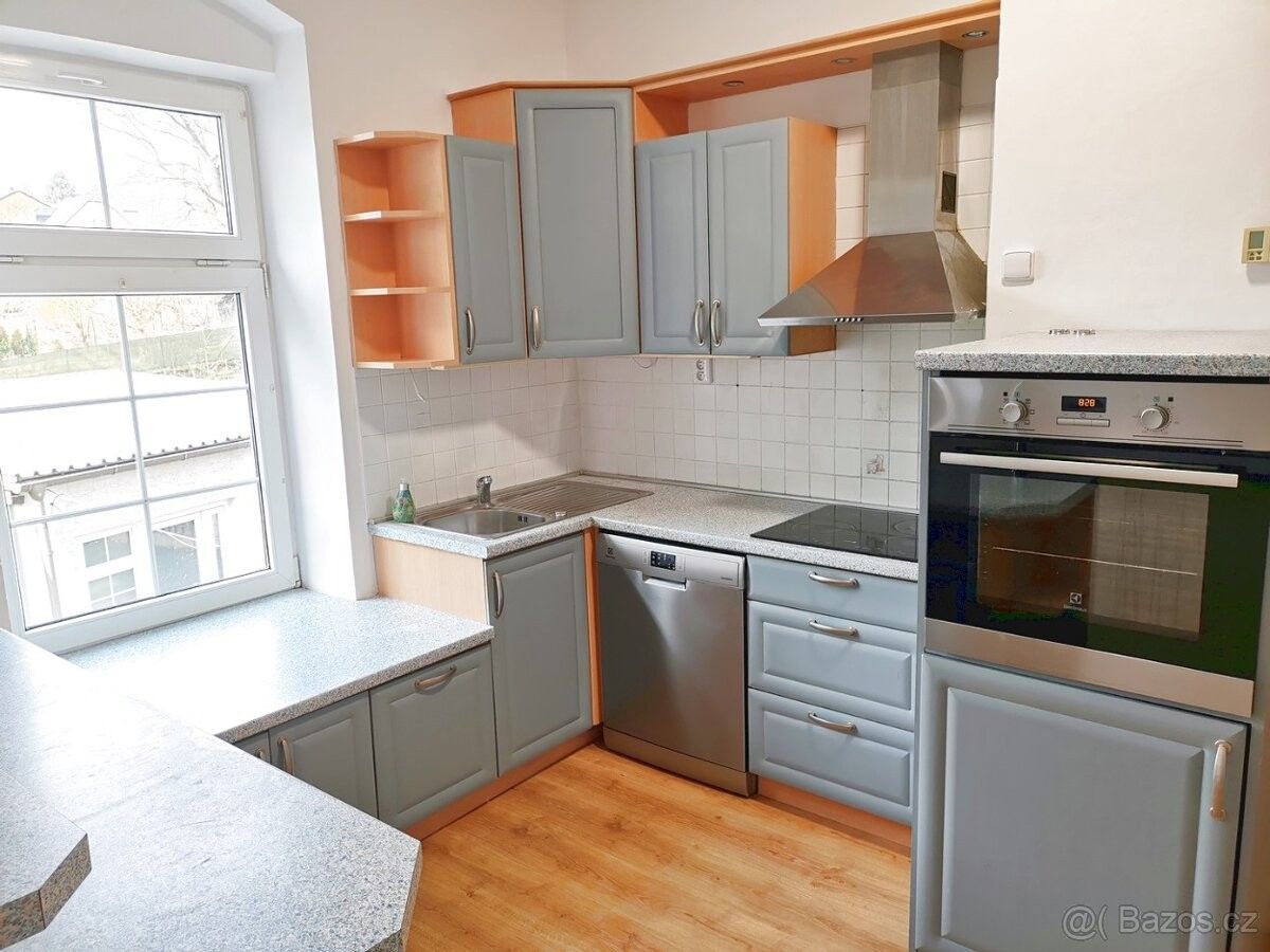 Byty, Karlovy Vary, 360 17