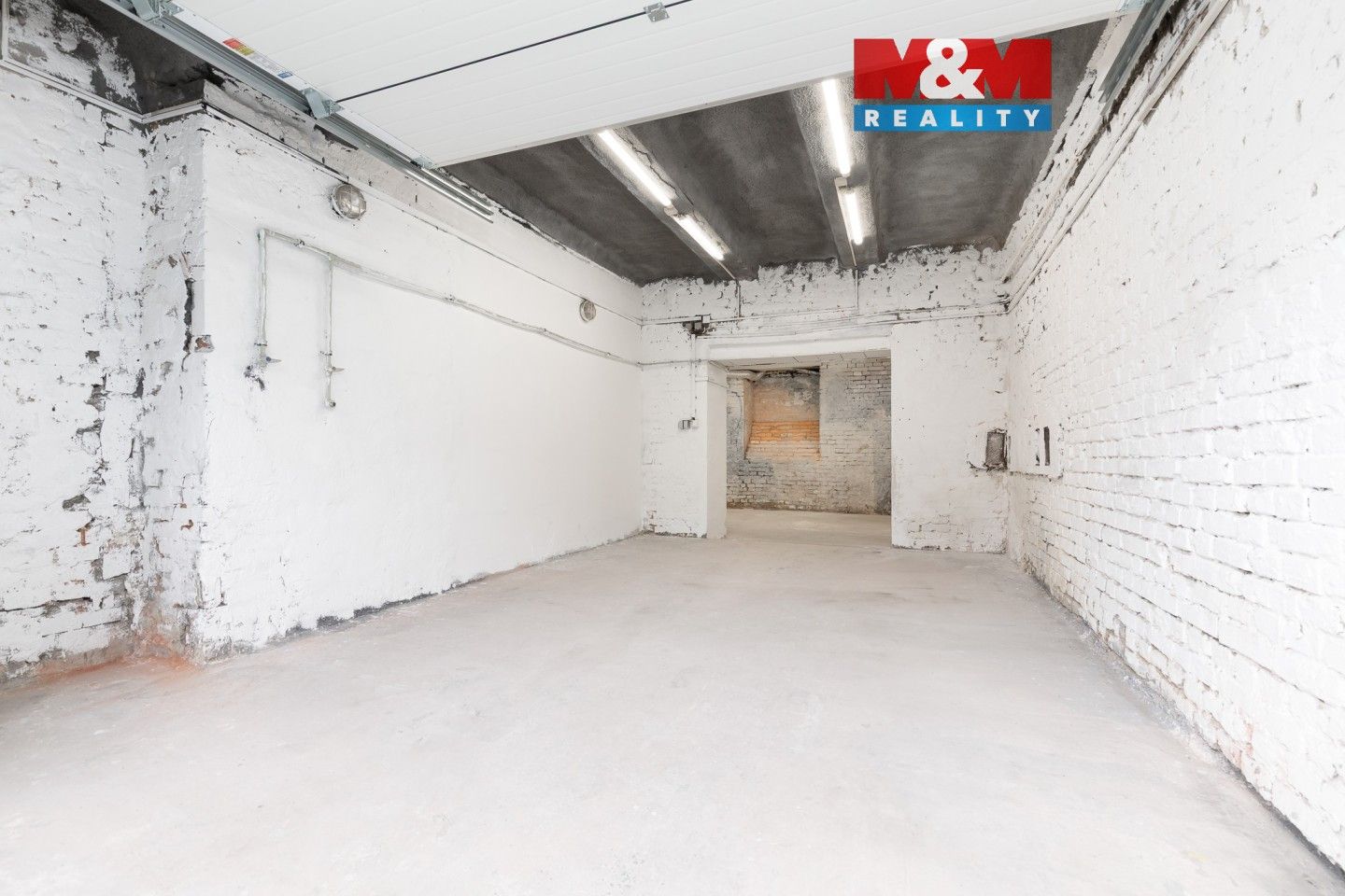 Garáže, Moravská Ostrava, Ostrava, 71 m²