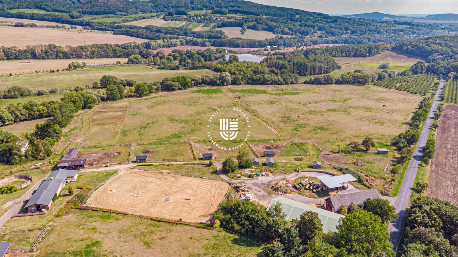 Zemědělské objekty, Třebušín, 3 500 m²