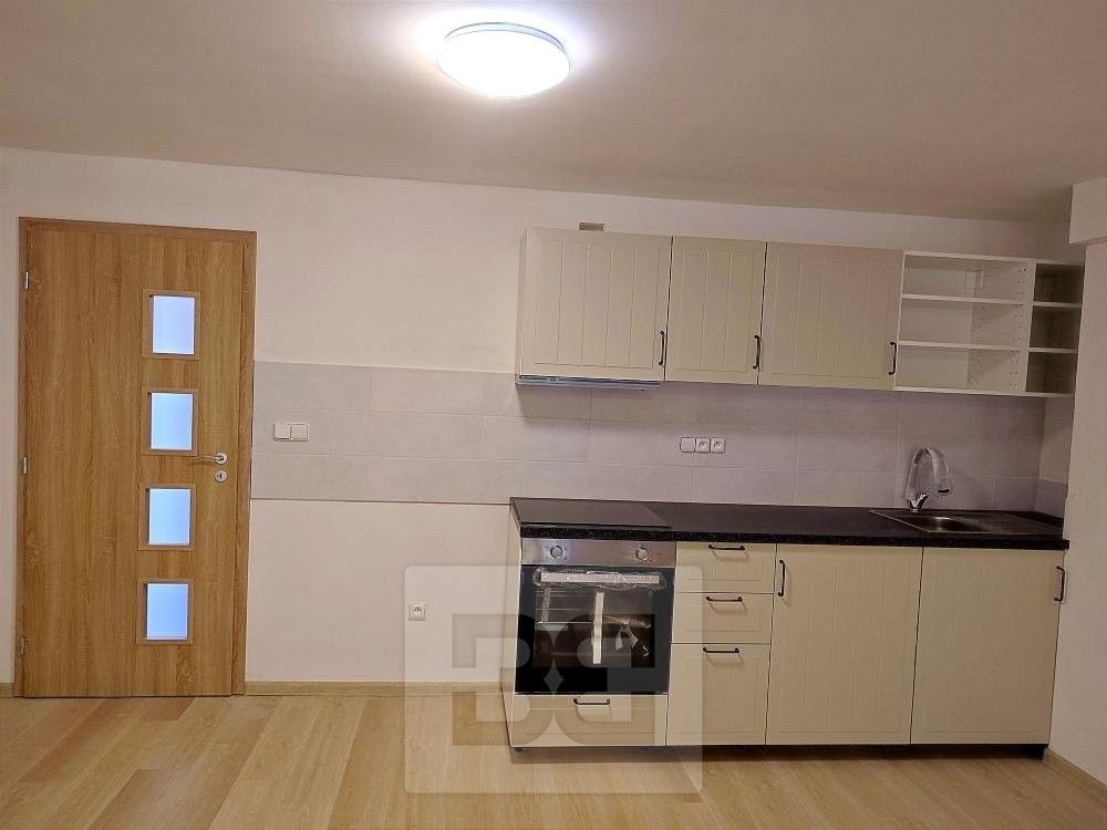 Pronájem byt 1+kk - Olomoucká, Mohelnice, 65 m²