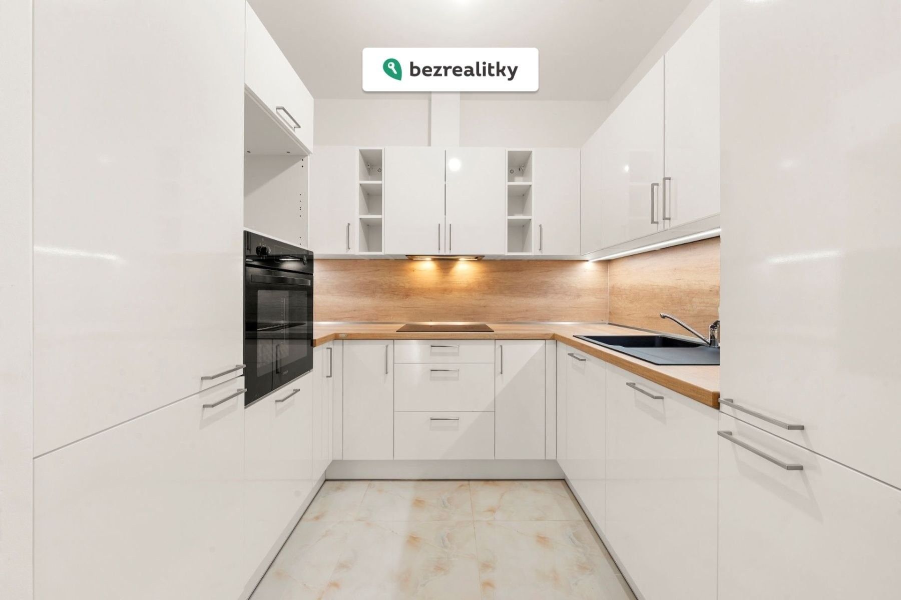 Prodej byt 4+1 - Masarykova, Židlochovice, 350 m²