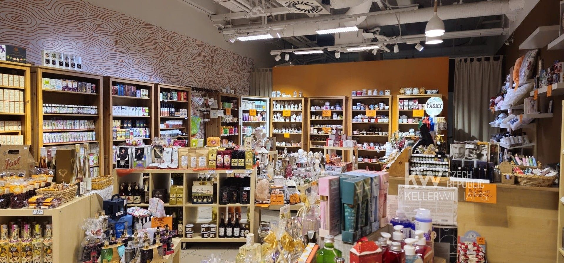 Obchodní prostory · 87 m² · Dukelská třída  , Hradec Králové - 3