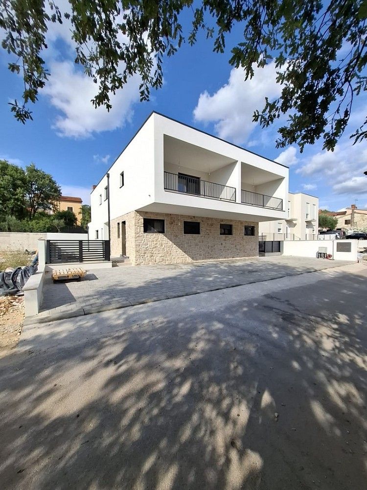 Rodinné domy, Umag, Istarska županija, Chorvatsko, 147 m² - 1