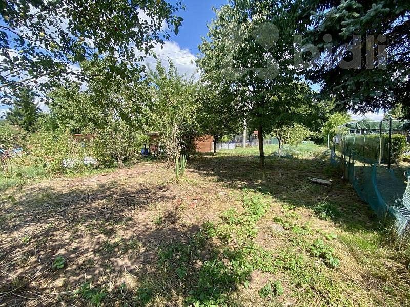 Zahrada, 254 m²