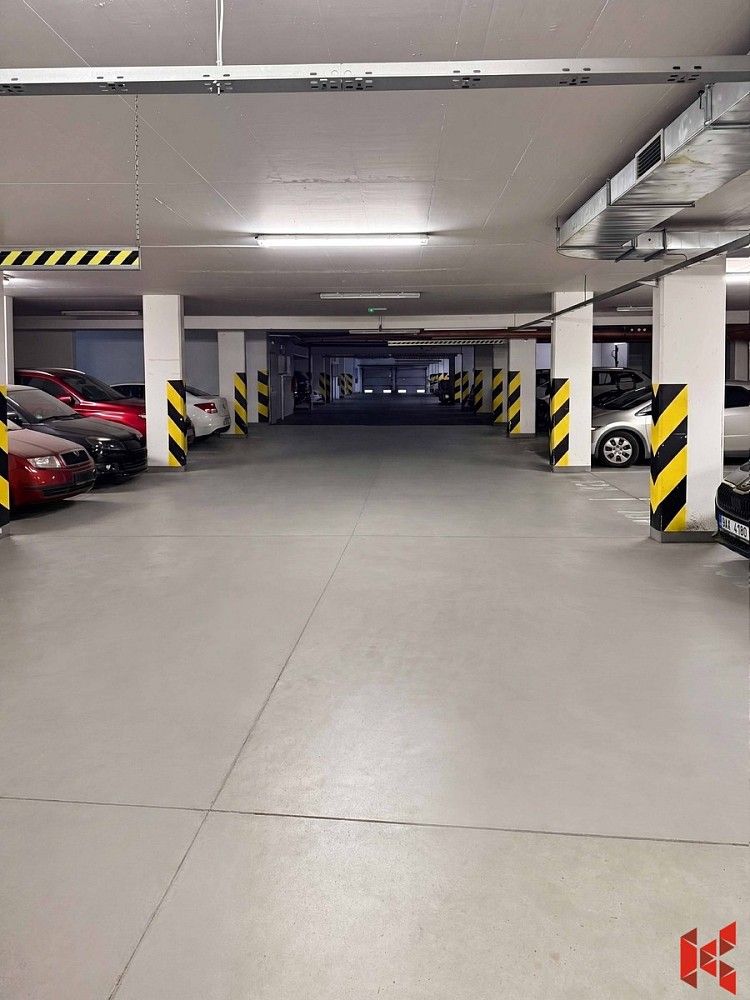 Nemovitost · 16 m² · Praha - Kunratice, okres Praha 4, Hlavní město Praha - 3
