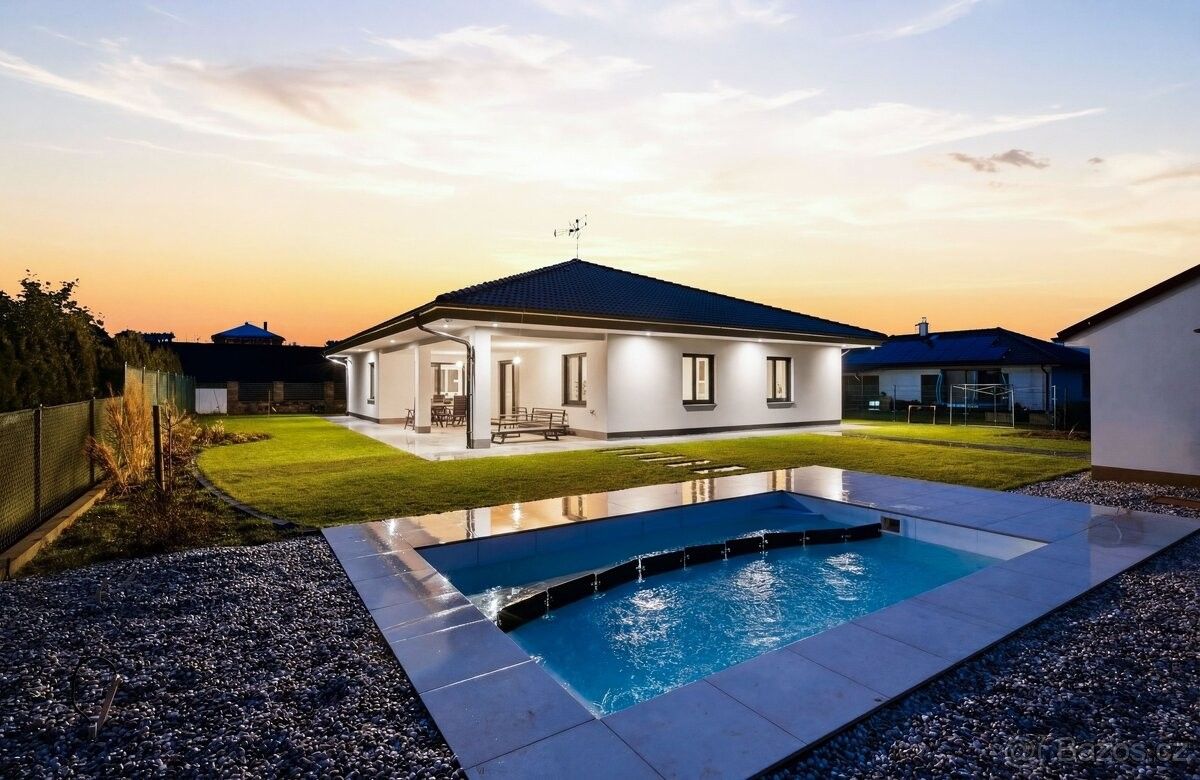 Prodej rodinný dům - Nymburk, 288 02