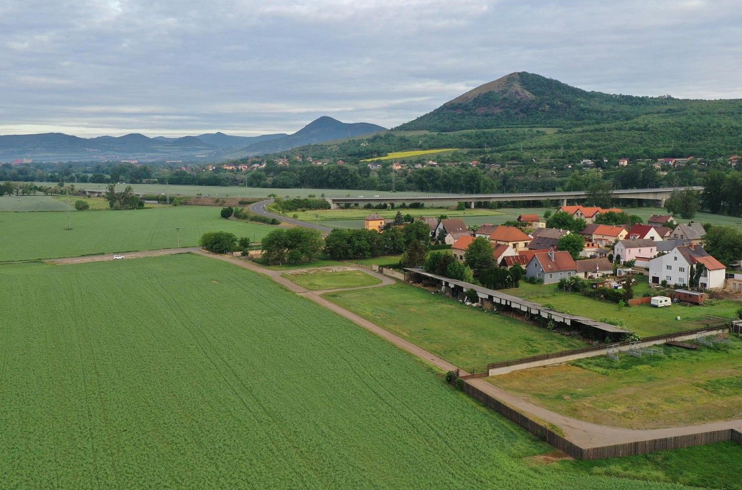 Pozemek pro bydlení · Mlékojedy, okres Litoměřice, Ústecký kraj - 4