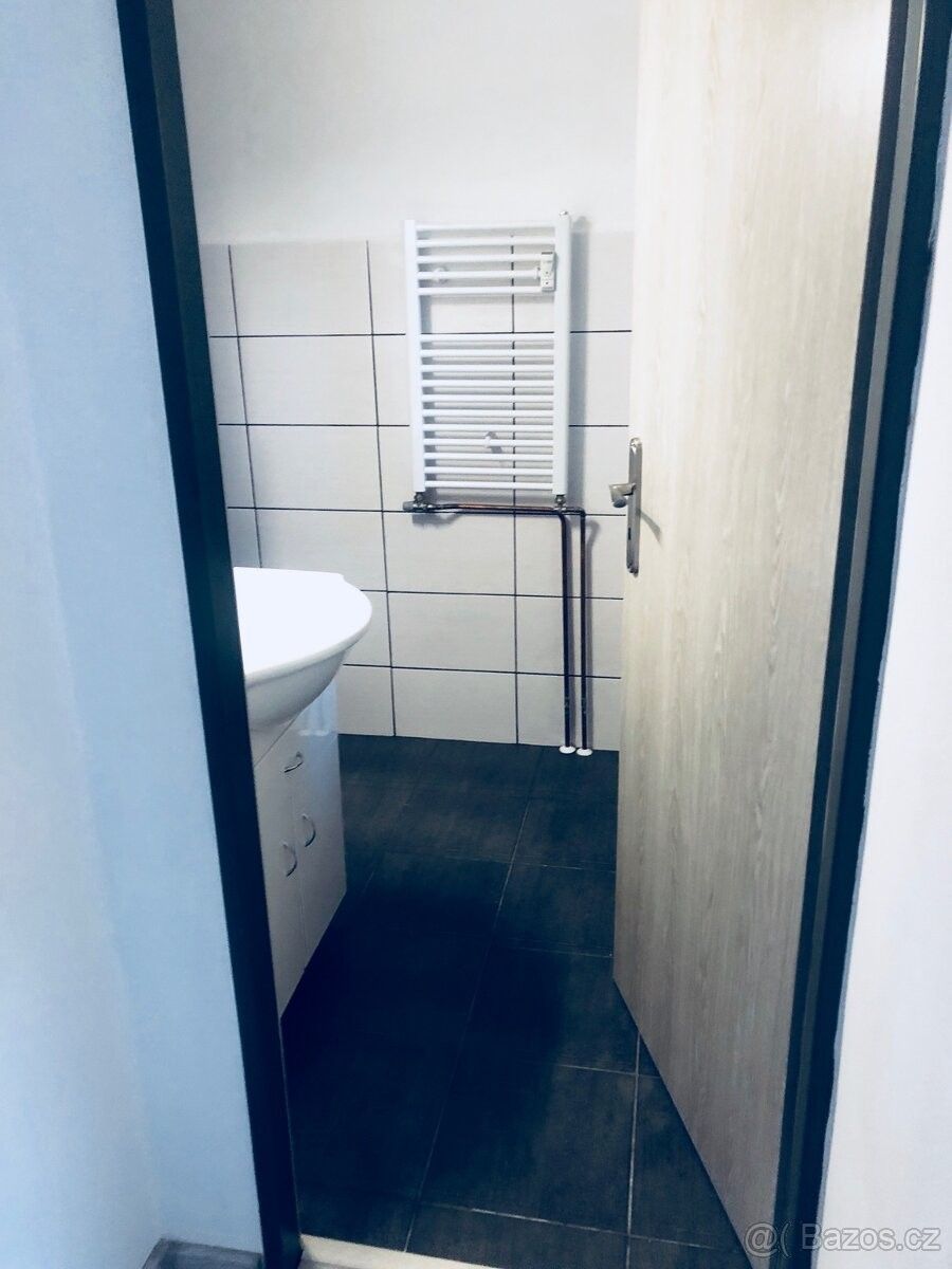 Byty, Jindřichův Hradec, 377 01