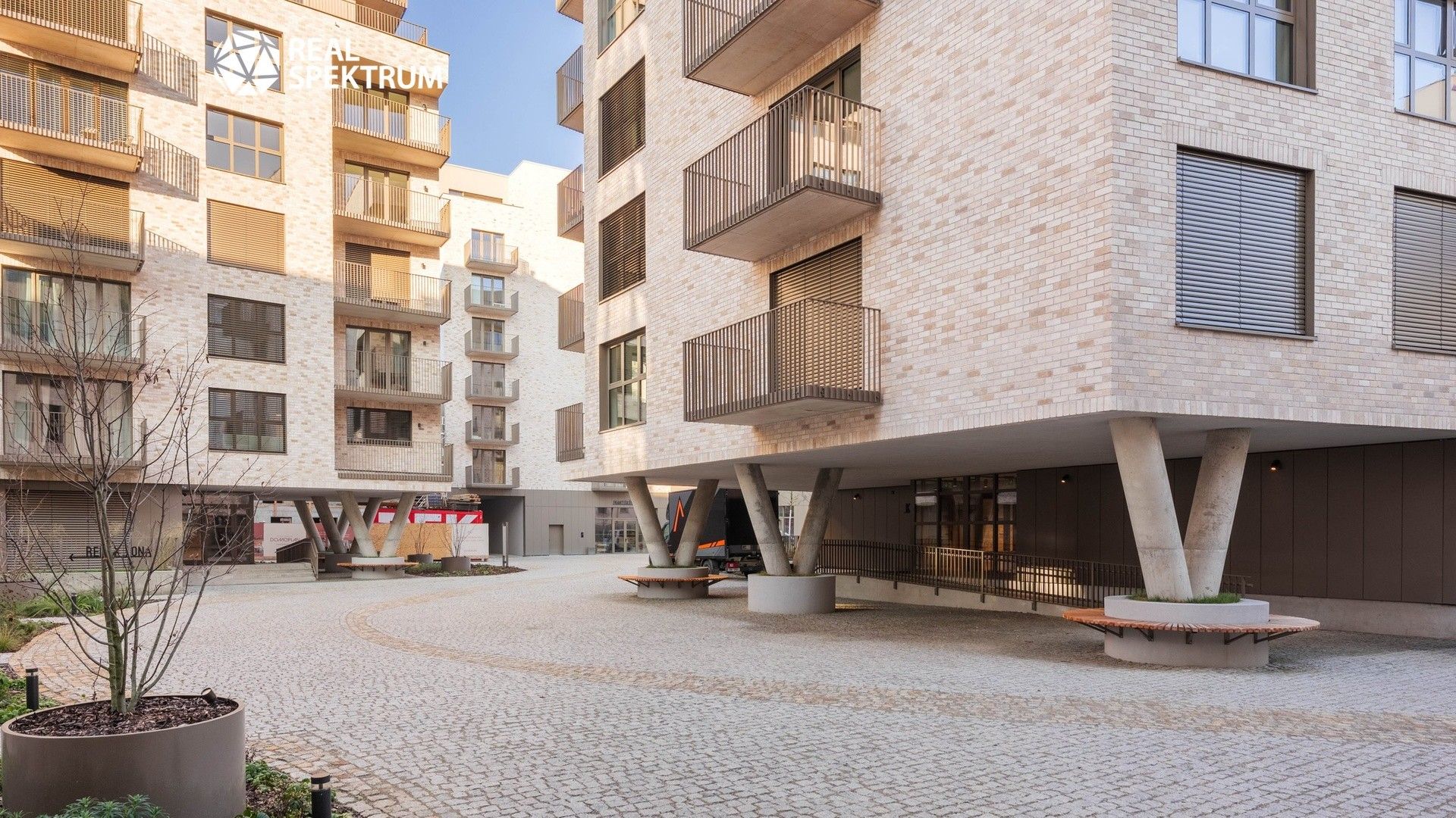 Pronájem byt 2+kk - Bratislavská,Zábrdovice,Brno, 63 m²