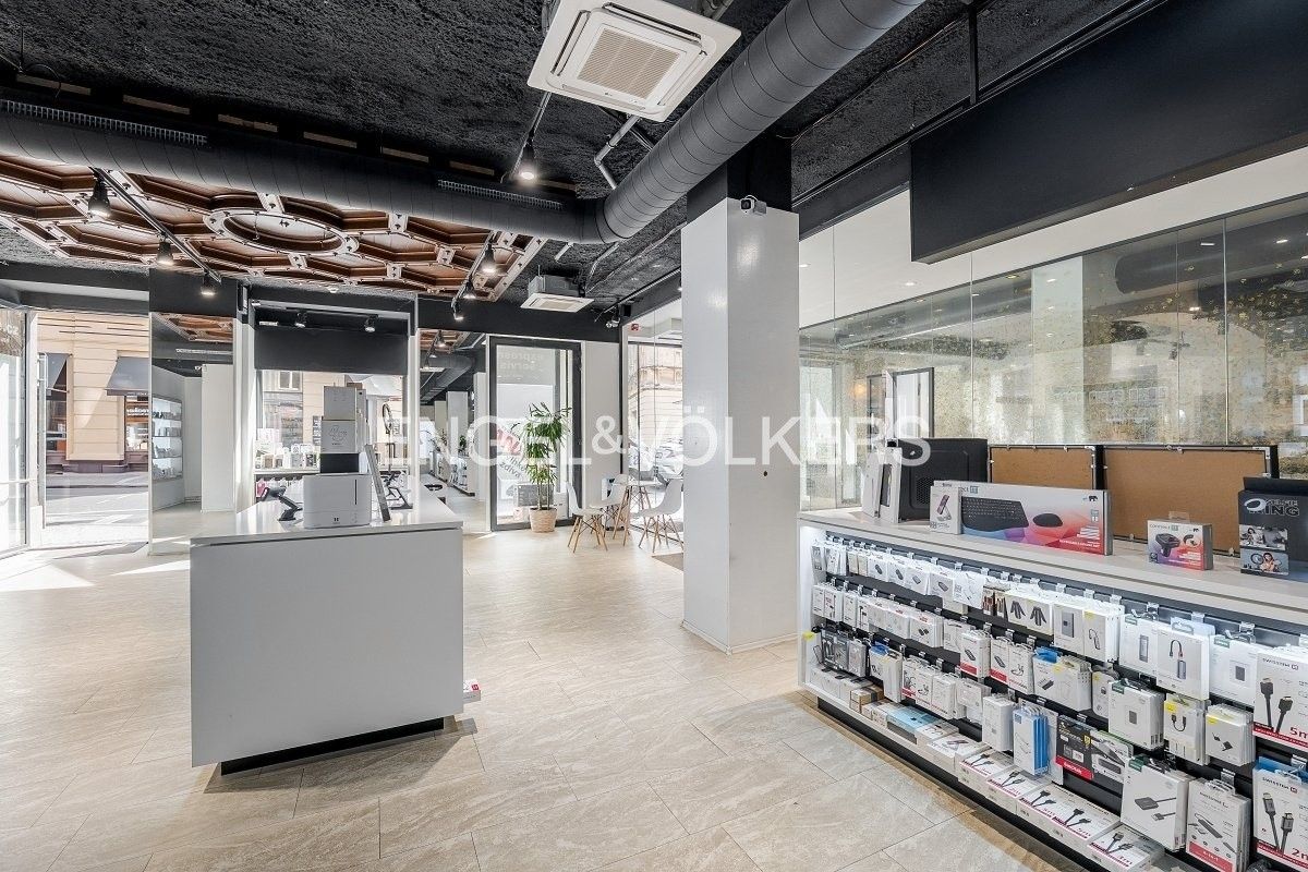 Obchodní prostory · 176 m² · Jungmannova 30, Praha Nové Město - 4