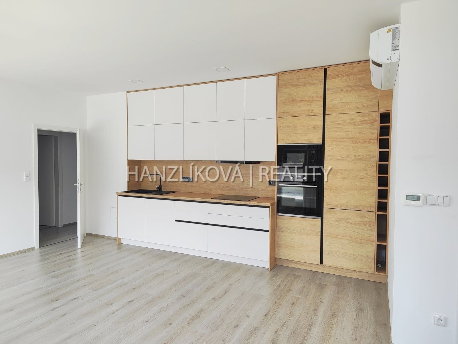 3+kk, U Parku 691, Hluboká nad Vltavou, 104 m² - 1