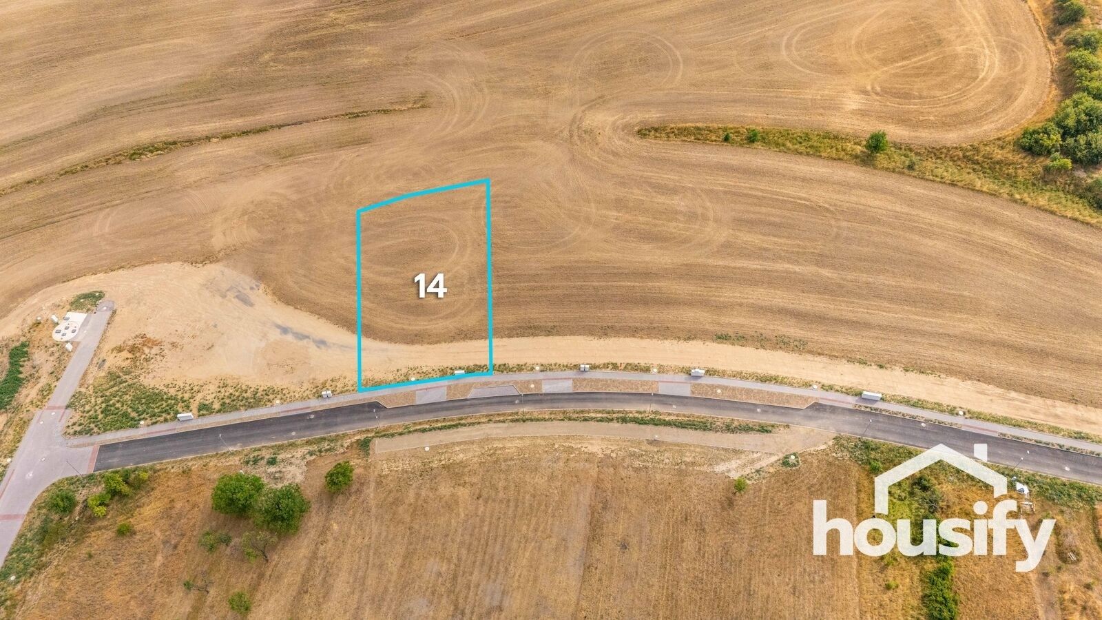 Pozemek pro bydlení, 1 477 m²