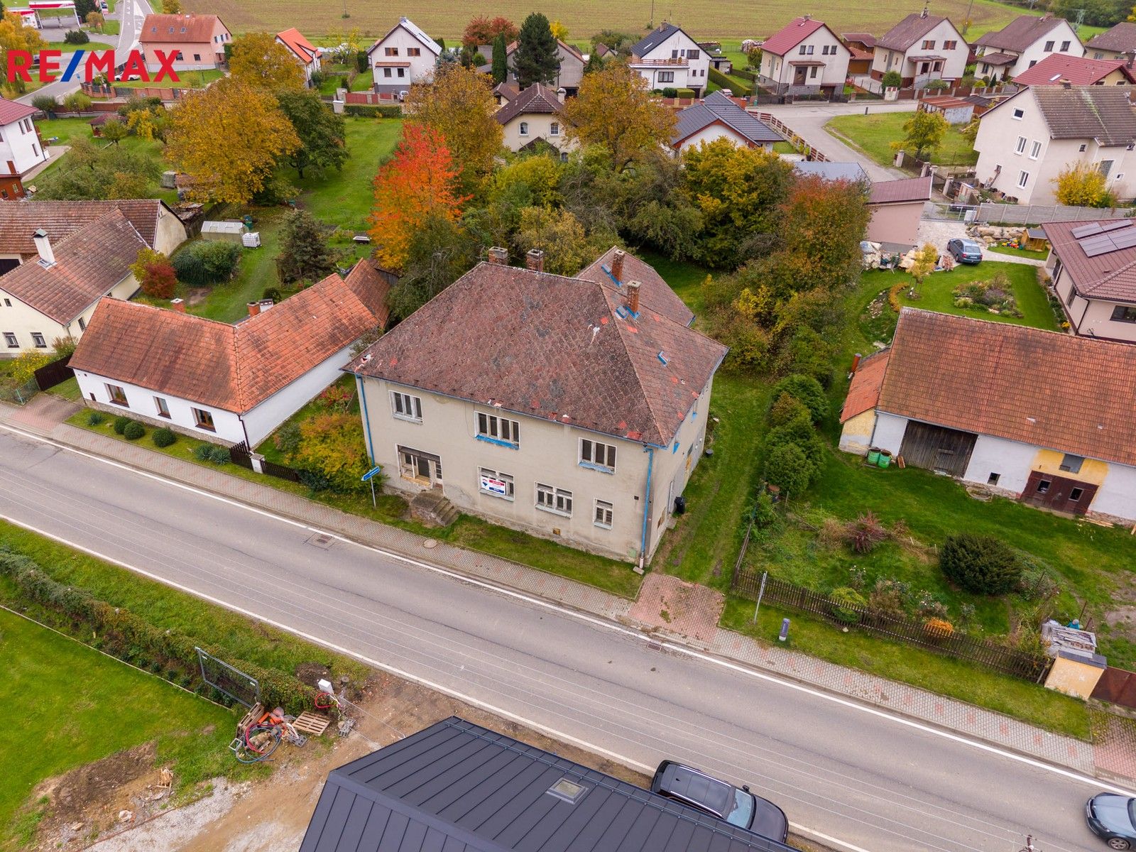 Prodej rodinný dům - Blanická, Jankov, 410 m²