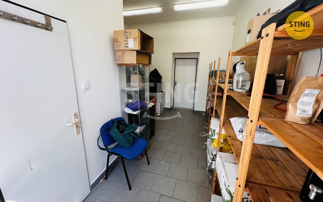 Obchodní prostory · 36 m² · Daliborova, Ostrava - 4