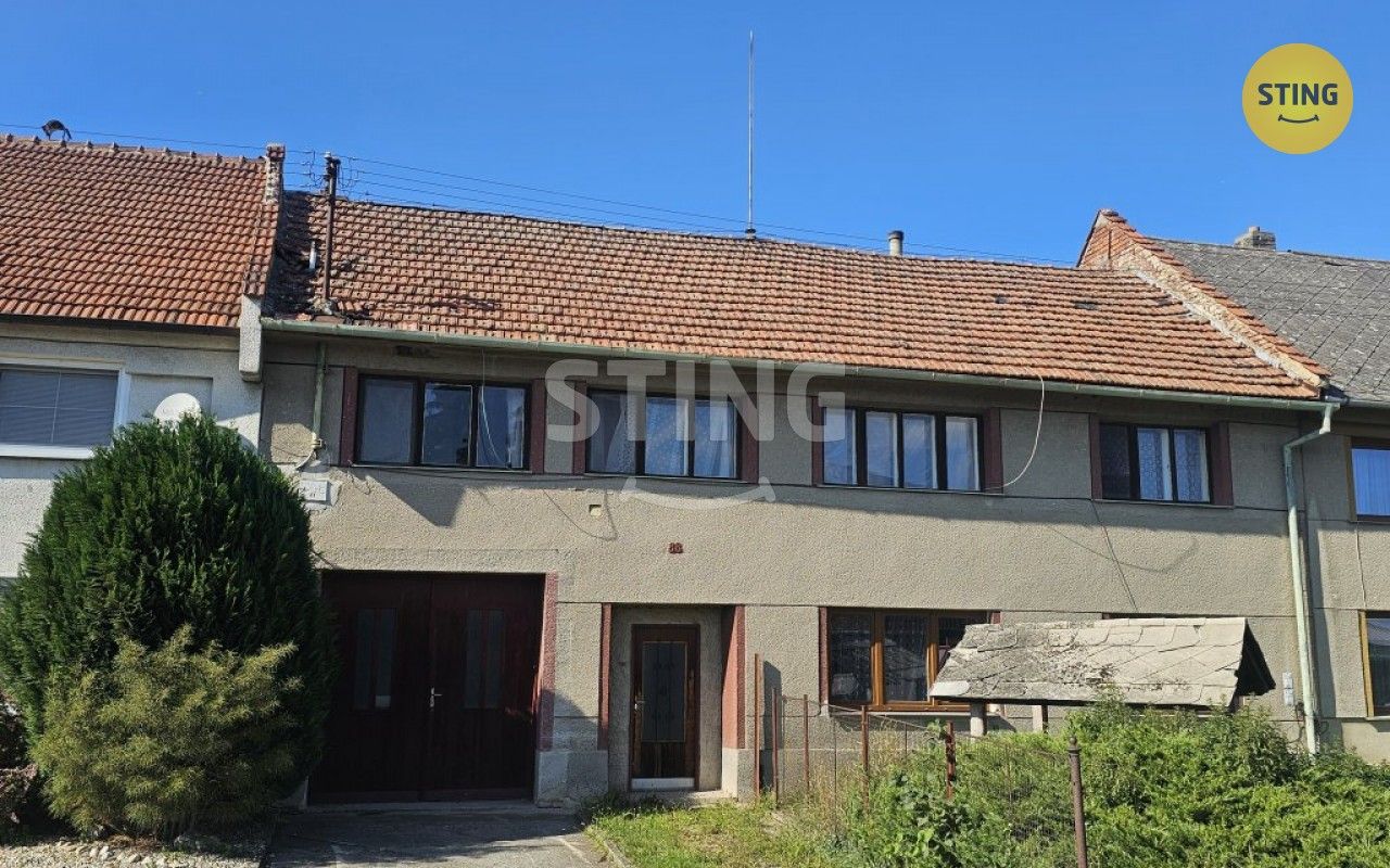 Rodinné domy, Čelčice, 270 m²