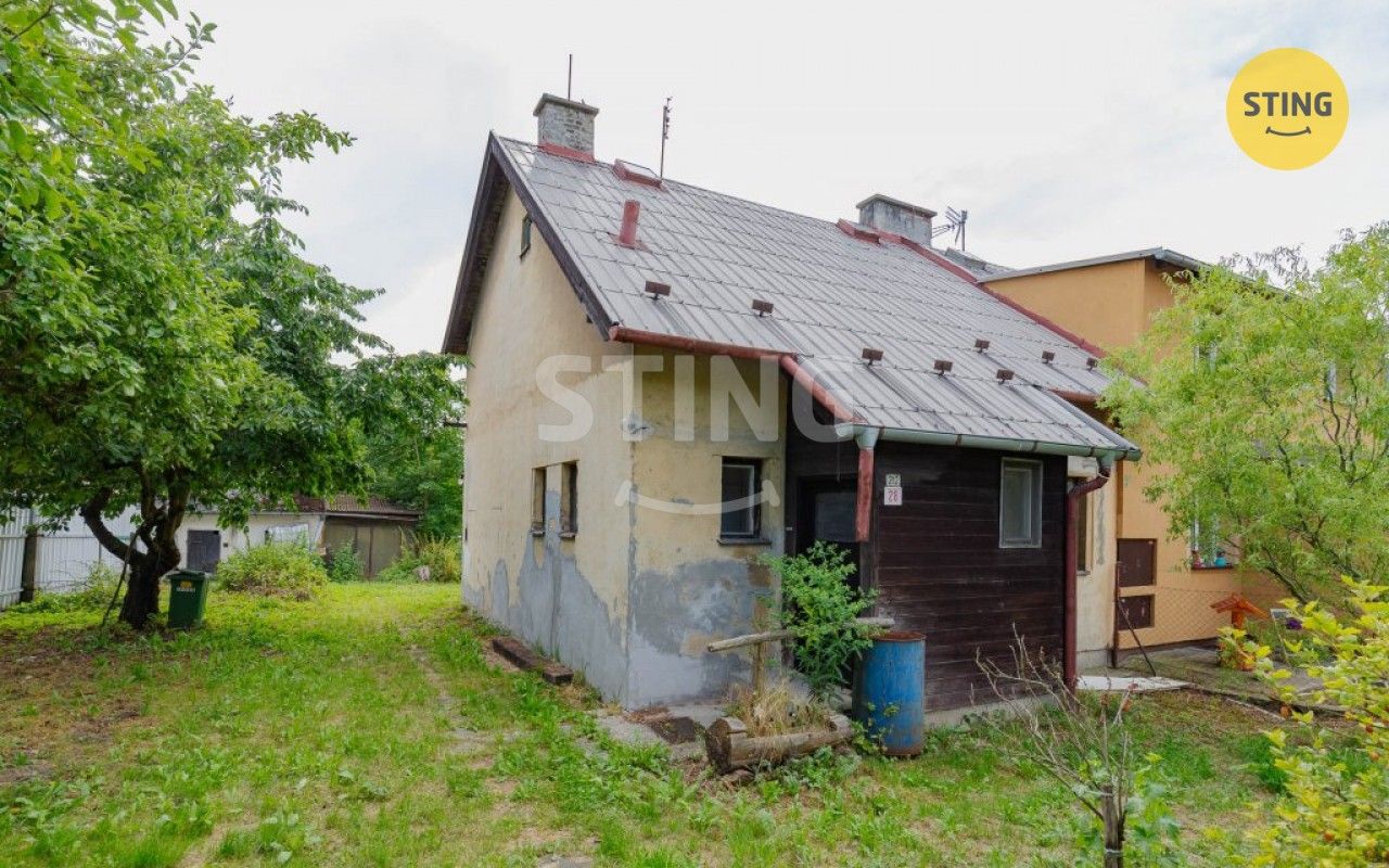 Ev, 110 m², arsa 680 m²