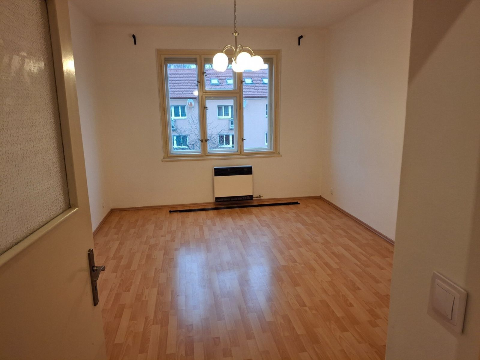 Byt 2+1 · 74 m² · Nad Šutkou, Praha - Kobylisy - 4