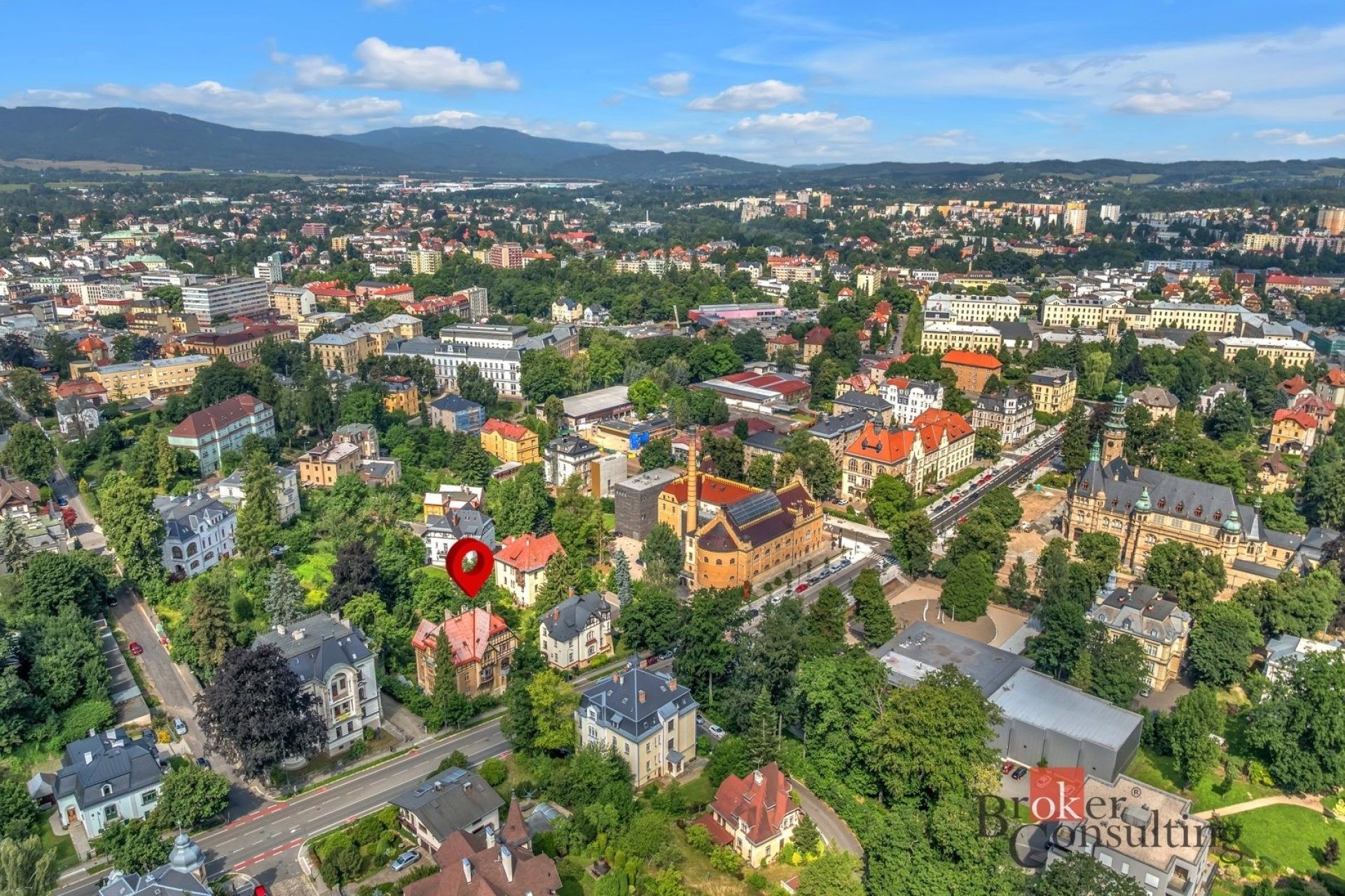 3+1, Vítězná, Liberec, 110 m² - 1