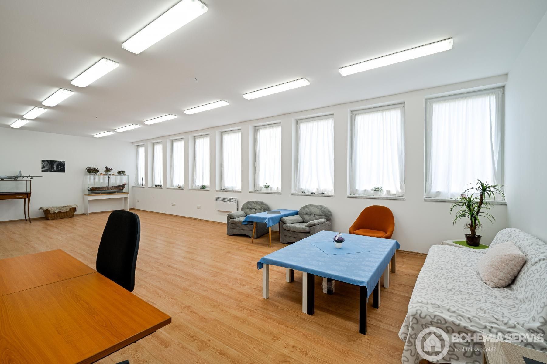 Pronájem kancelář - Čáslavská  , Kutná Hora, 284 m² - 5