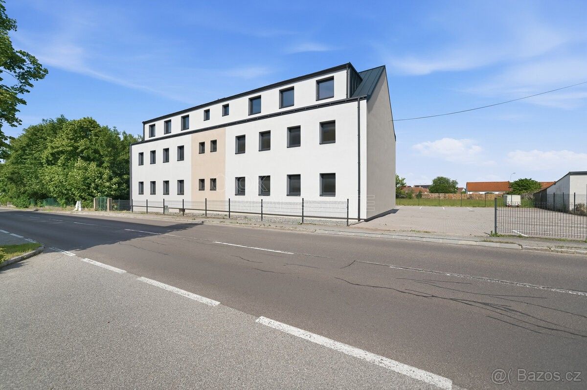 Byty, 987 66, Zahraničí - 2