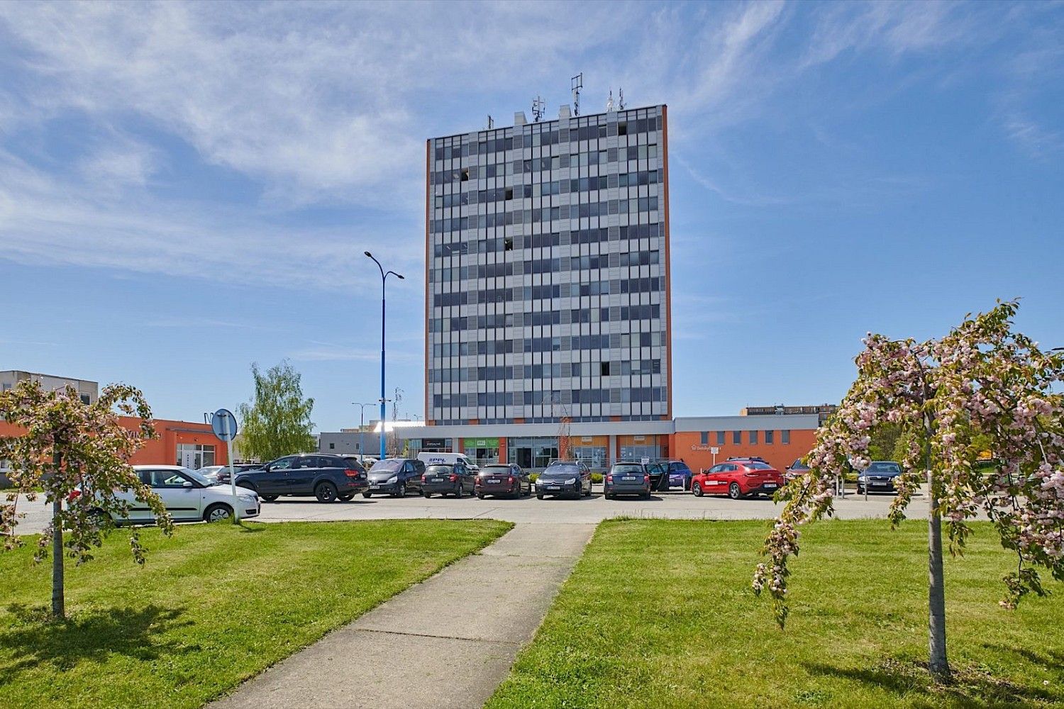 Kancelář, 144 m²