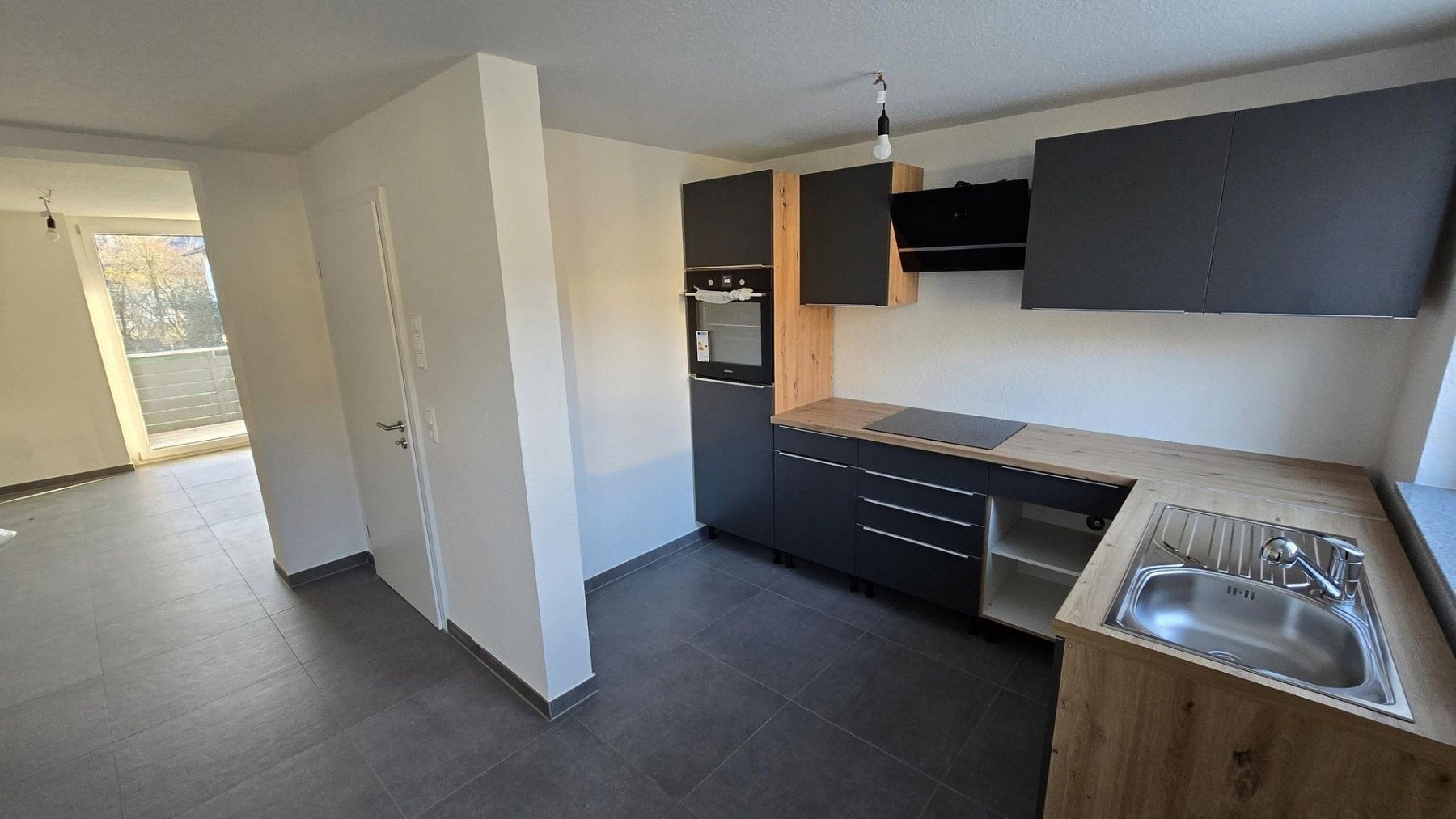 2+kk, , Bádensko-Württembersko, 64 m² - 1
