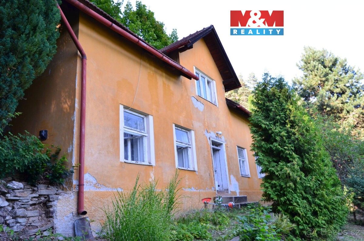 Rodinné domy, Štěpánov nad Svratkou, 592 63