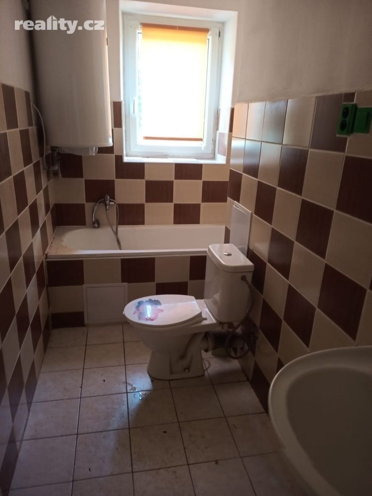 Pronájem byt - Křižany, 463 53