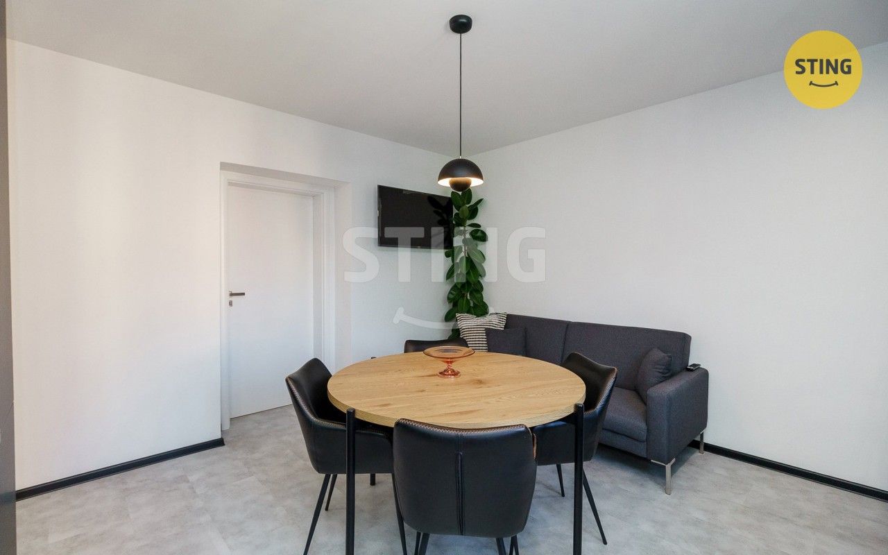 Pronájem byt 3+kk - náměstí Republiky, Ostrava, 71 m² - 5