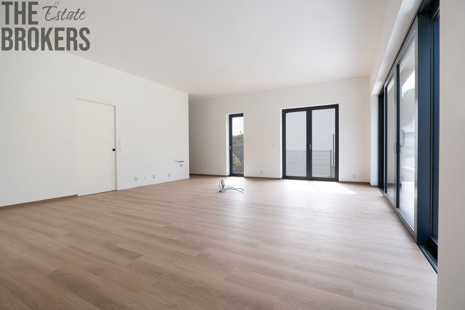 Rodinné domy, Pod Vinicí, Chrustenice, okres Beroun, 306 m² - 2