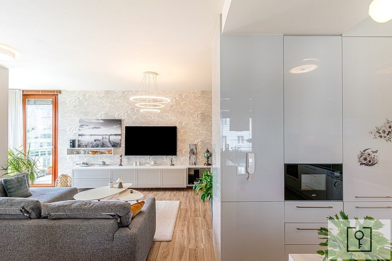 Byt 6+kk a více · 178 m² · Praha - Vršovice, okres Praha 10, Hlavní město Praha - 2
