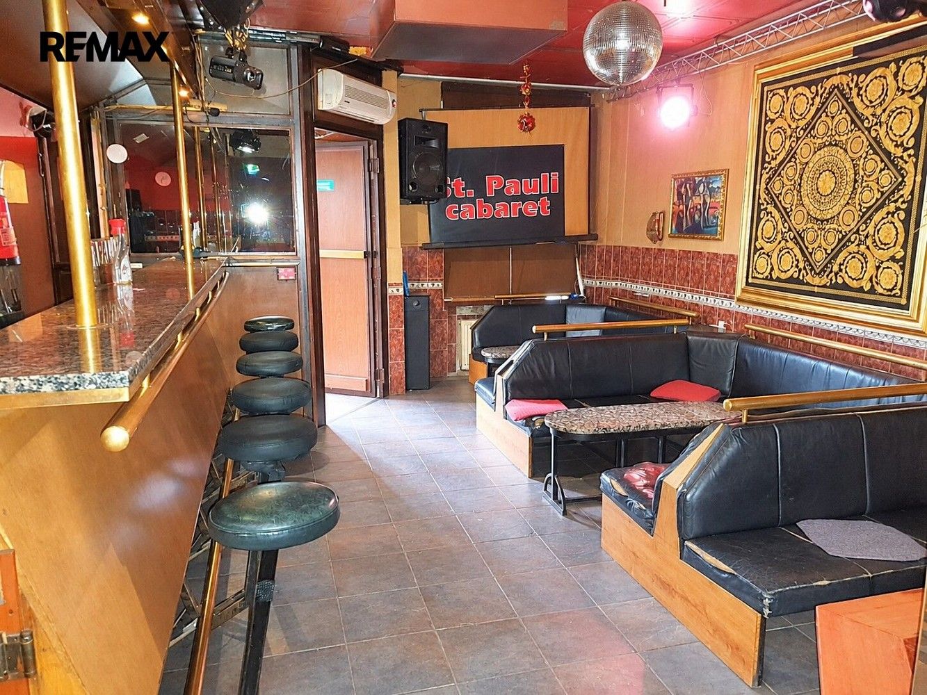 Obchodní prostory, 136 m²