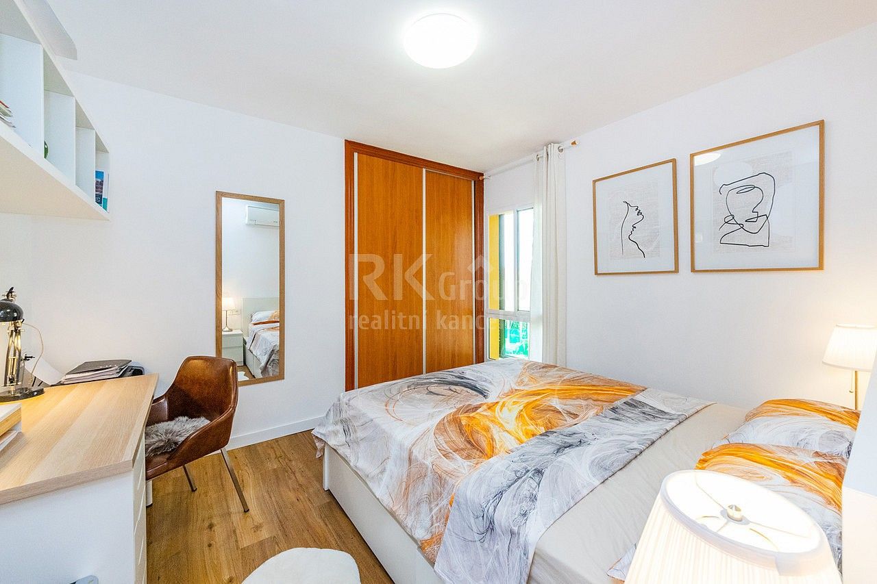 Prodej byt 4+kk - Fuengirola, Costa del Sol, Španělsko, 80 m² - 5