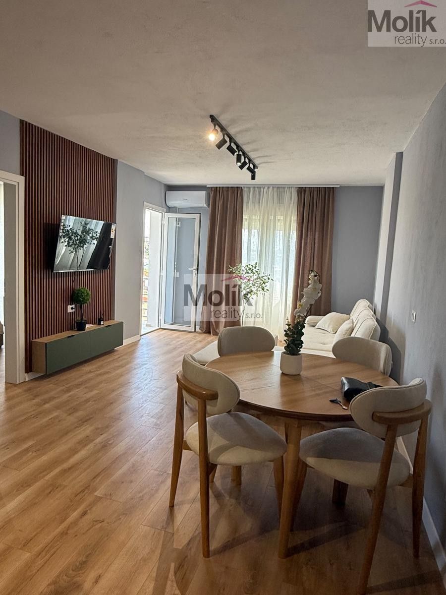 2+kk, Drač, 77 m² - 1