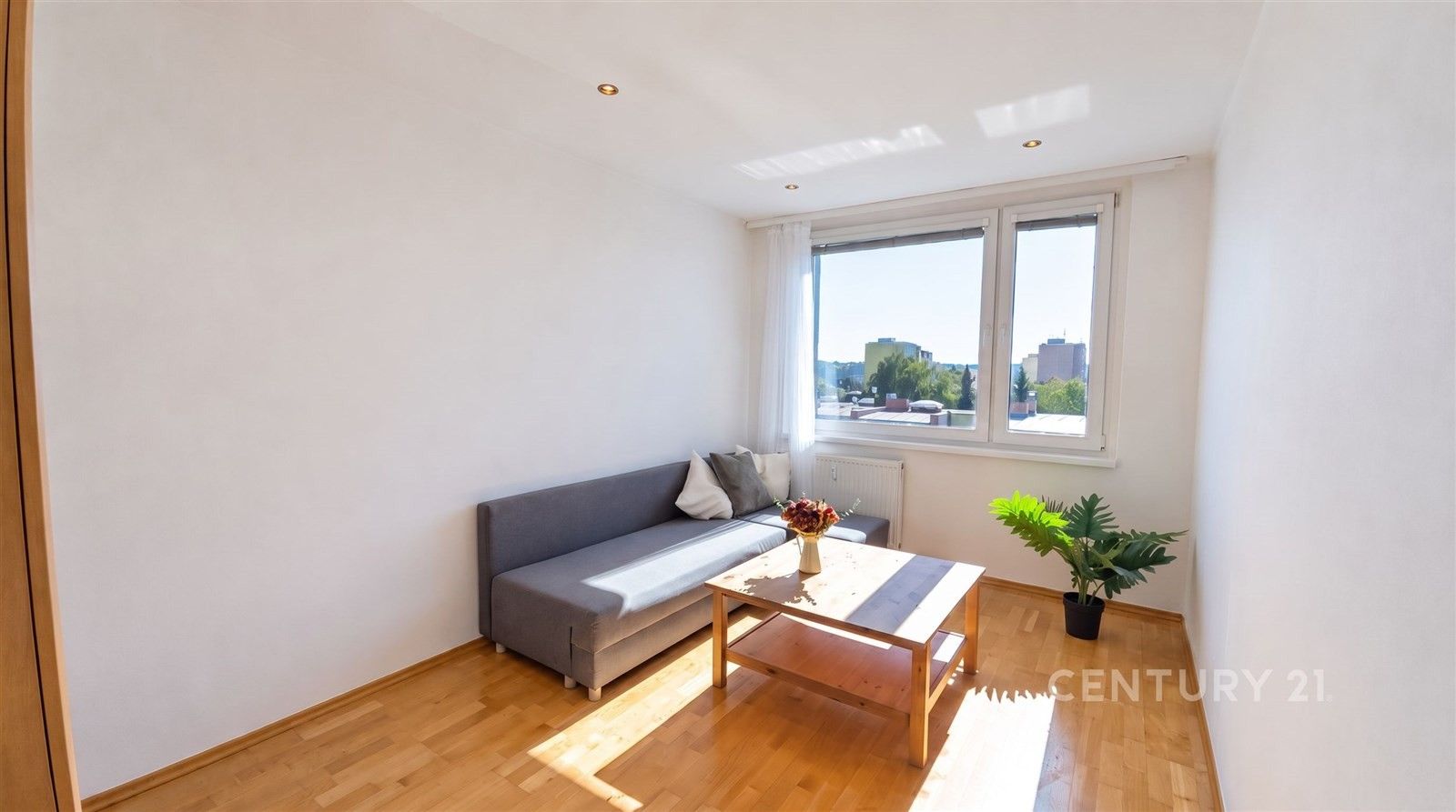 Prodej byt 4+kk - Navigátorů 598, Praha Liboc, 91 m² - 5
