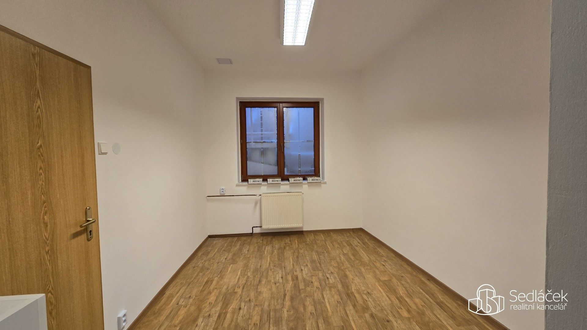 Pronájem kancelář - nábřeží Petra Bezruče, Sokolov, 25 m²