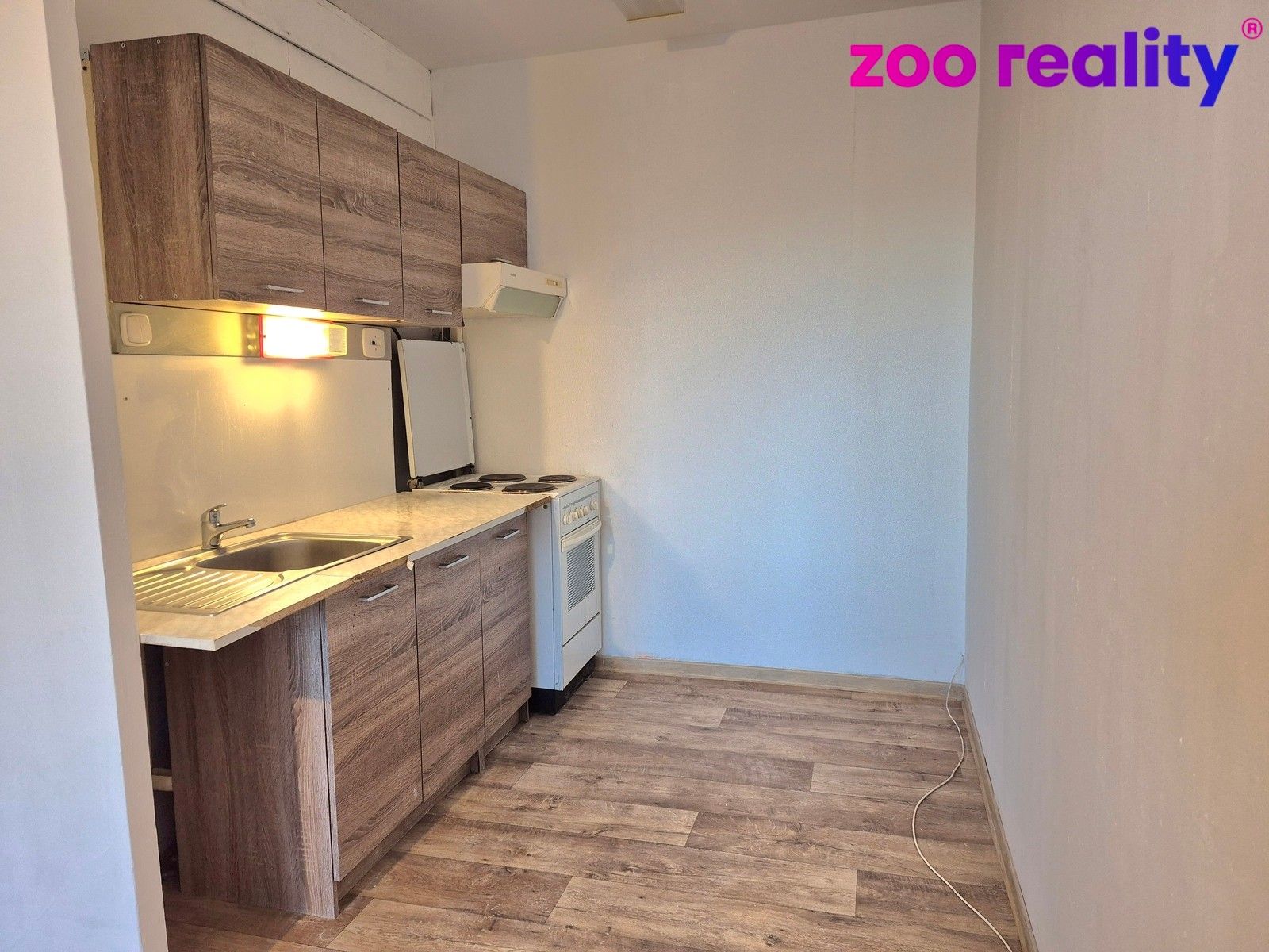 2+kk, Roudnická, Praha, 45 m²