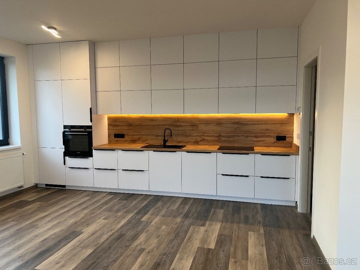 Byty, Mladá Boleslav, 293 01