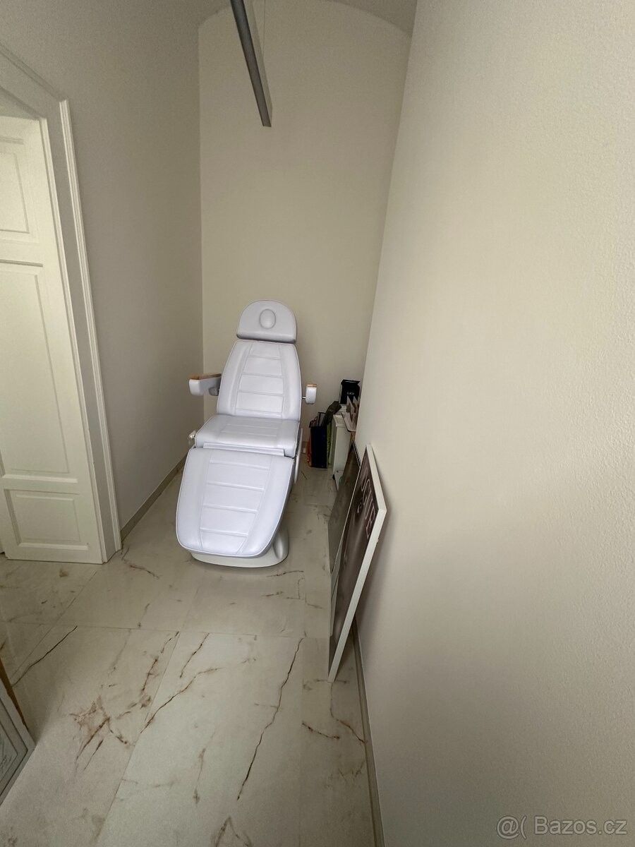 Pronájem obchodní prostory - Praha, 110 00