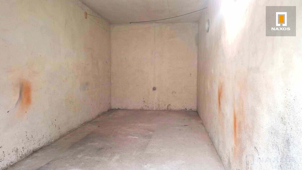 Pronájem garáž - Mojmírovců, Ostrava, 30 m² - 2