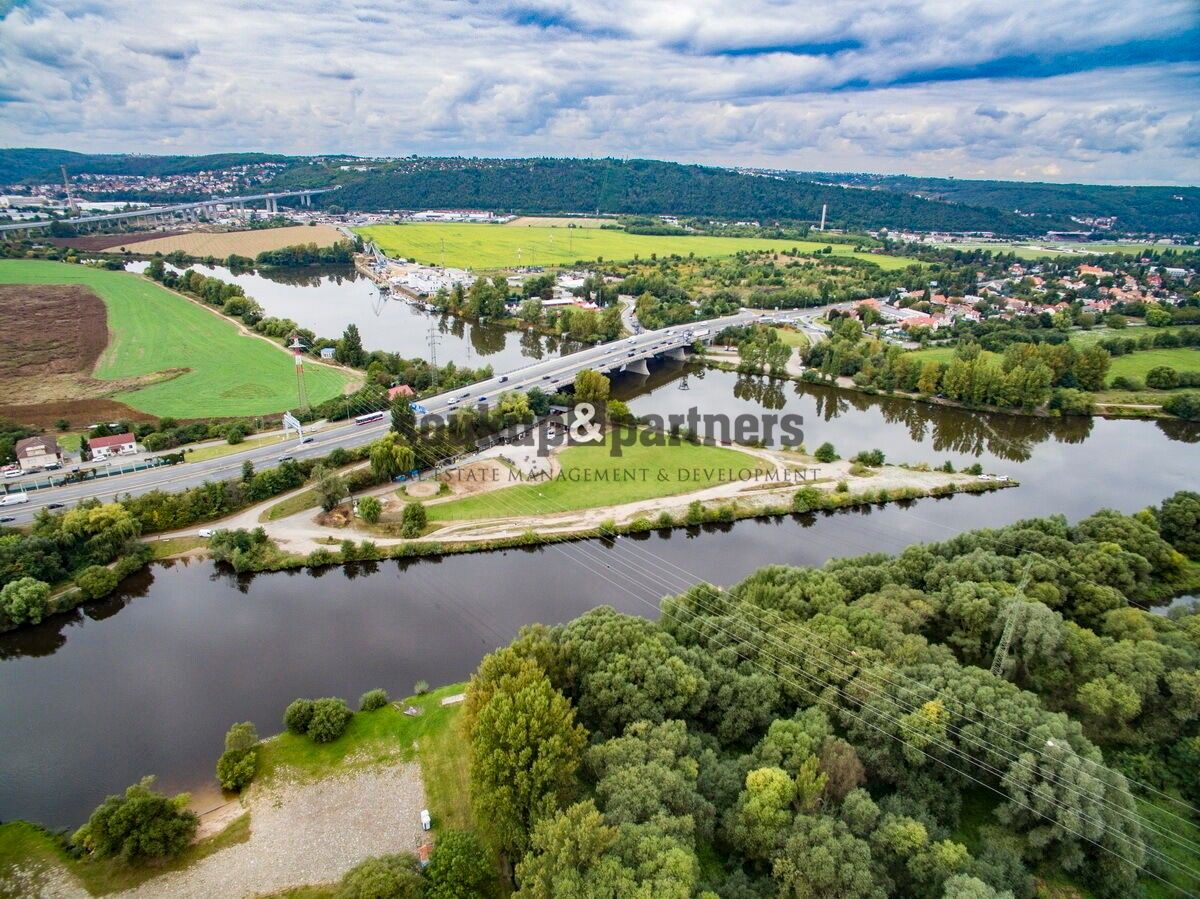Prodej pozemek pro bydlení - Na Homoli, Praha, 4 985 m²