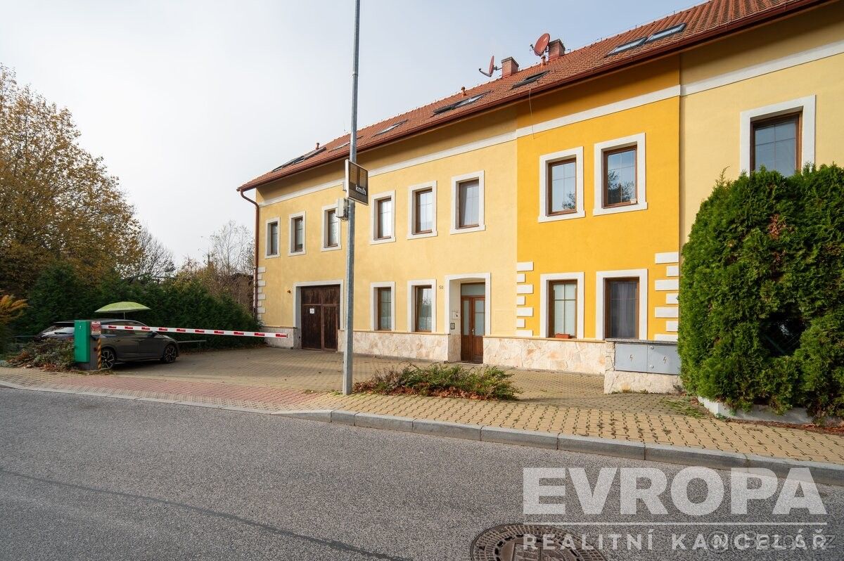 Prodej rodinný dům - Praha, 155 31